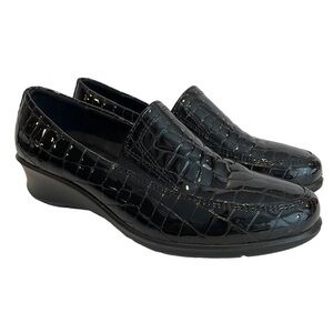 Ecco Felicia Leather Court Shoe Womens 5.5 Black Patent Croc Print Wedge EUC